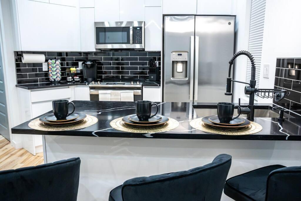 The London Apartment Philadelphia Bagian luar foto